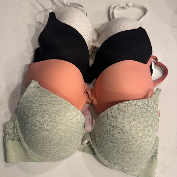 Pink by Victoria Secret Bundle of Bras - Picture 1 of 10